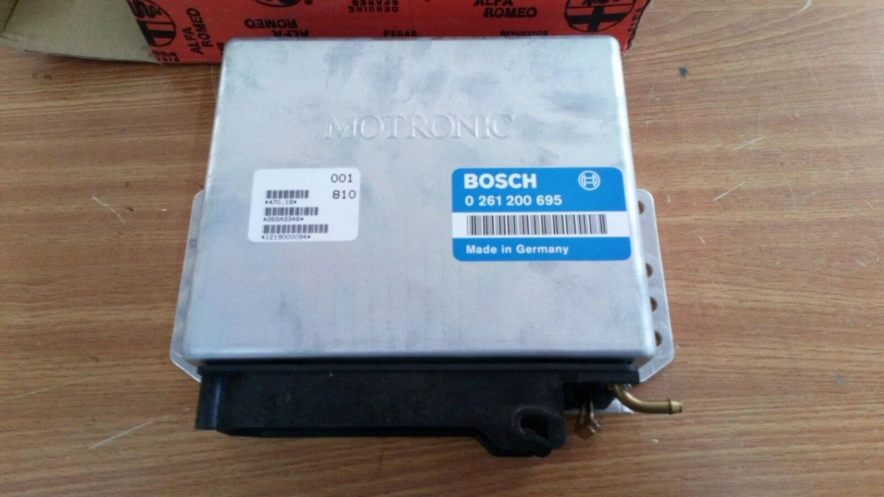 ECU Electronic Injection Control Unit fits Alfa Romeo 145 146 60611395 Genuine View Front