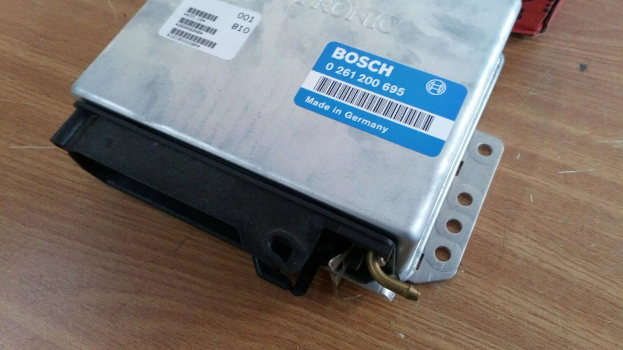 ECU Electronic Injection Control Unit fits Alfa Romeo 145 146 60611395 Genuine View Rear