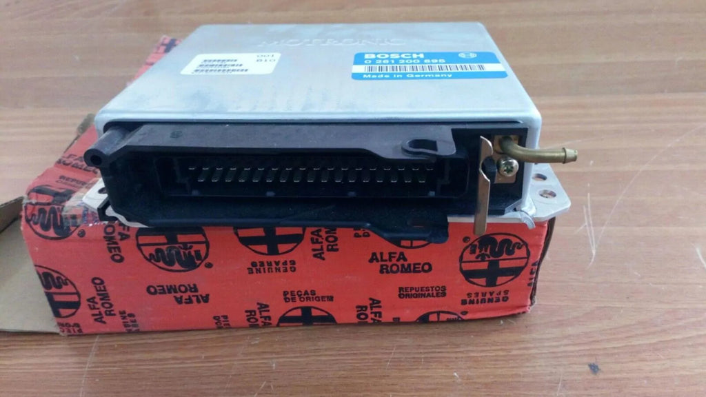 ECU Electronic Injection Control Unit fits Alfa Romeo 145 146 60611395 Genuine View Left