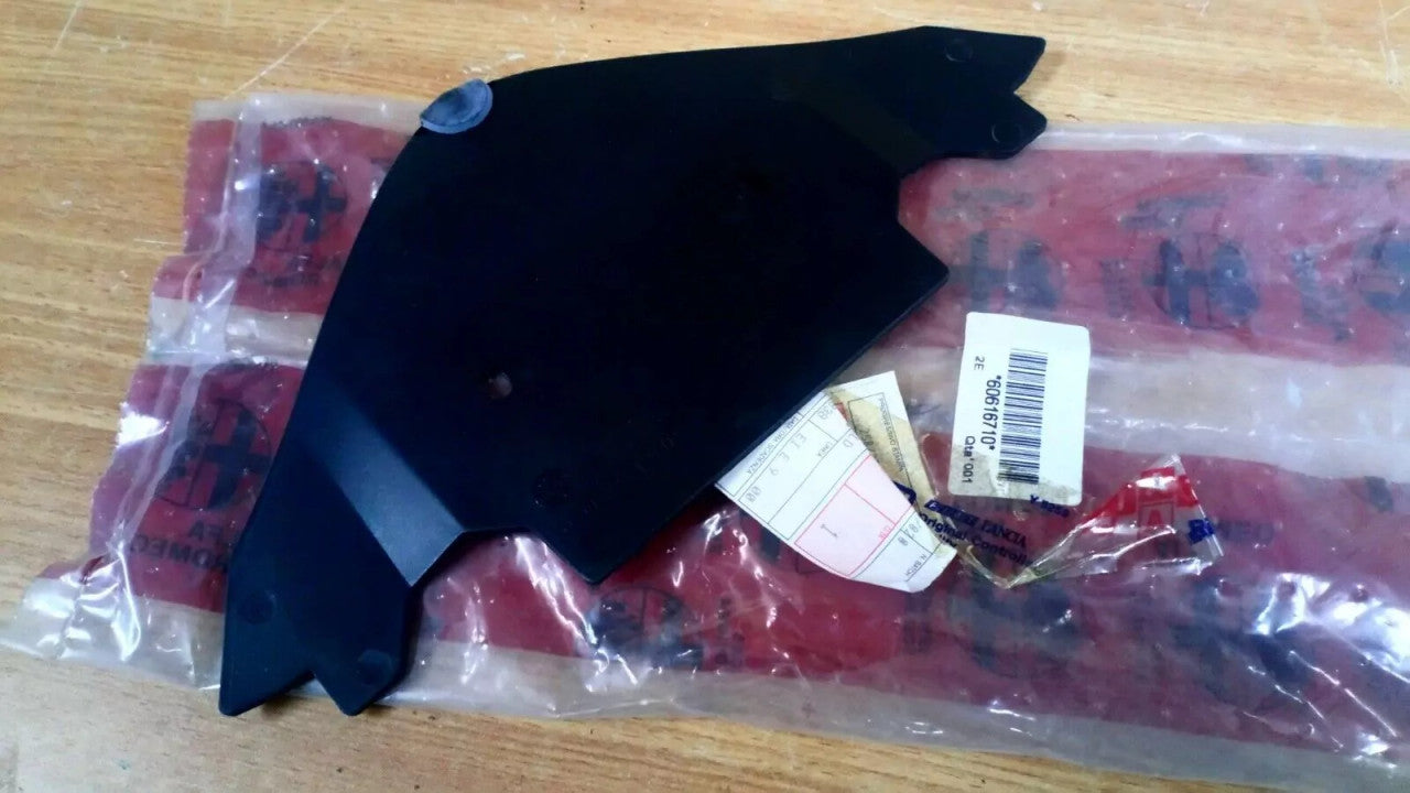 Radiator Grill Shield fits Alfa Romeo 145 146 60616710 Genuine View Upper