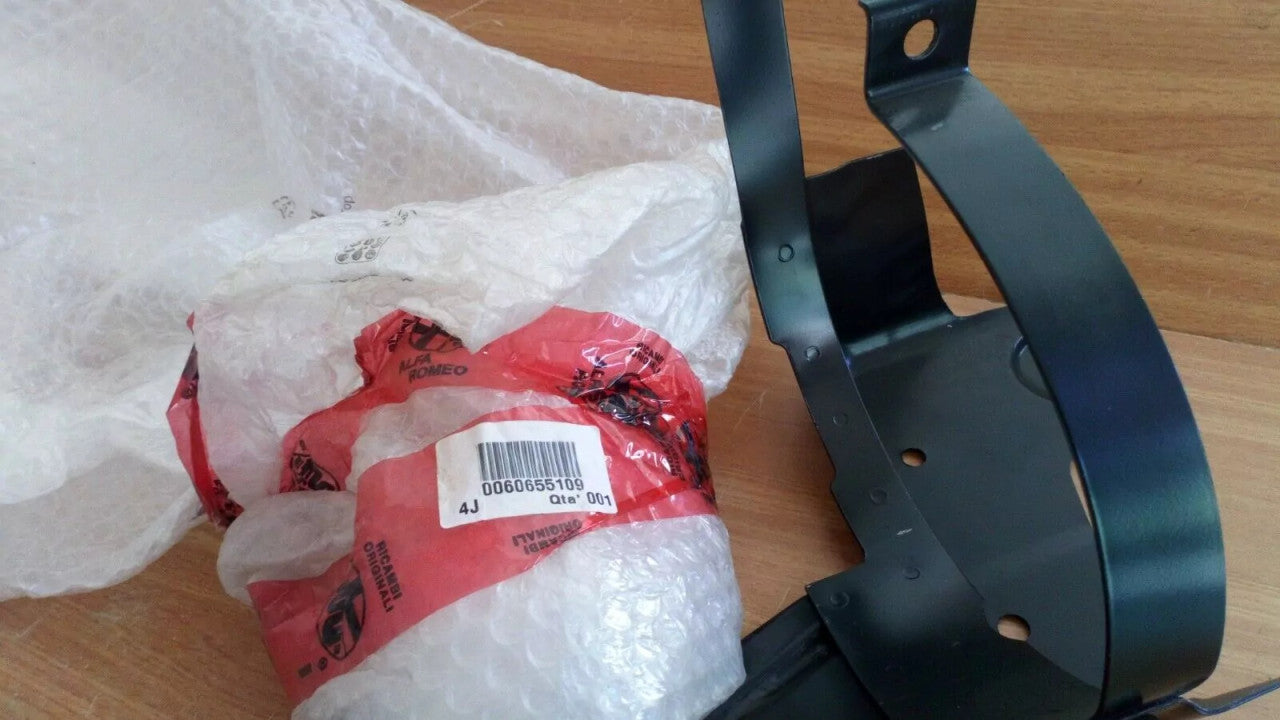 Air Filter Box Bracket fits Alfa Romeo GTV Spider 60655109 Genuine View Rear