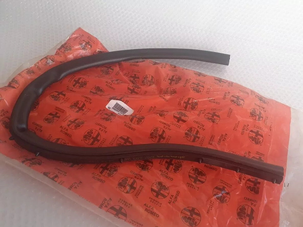 Hood Seal Bonnet fits Alfa Romeo 60667328 Genuine View Front