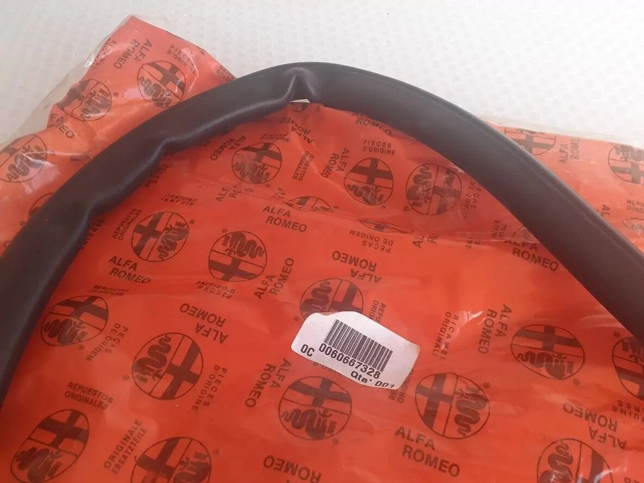 Hood Seal Bonnet fits Alfa Romeo 60667328 Genuine View Left