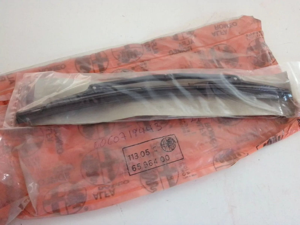 Headlight Wiper Blade fits Alfa Romeo 113056596400 Genuine 60719443 View Front