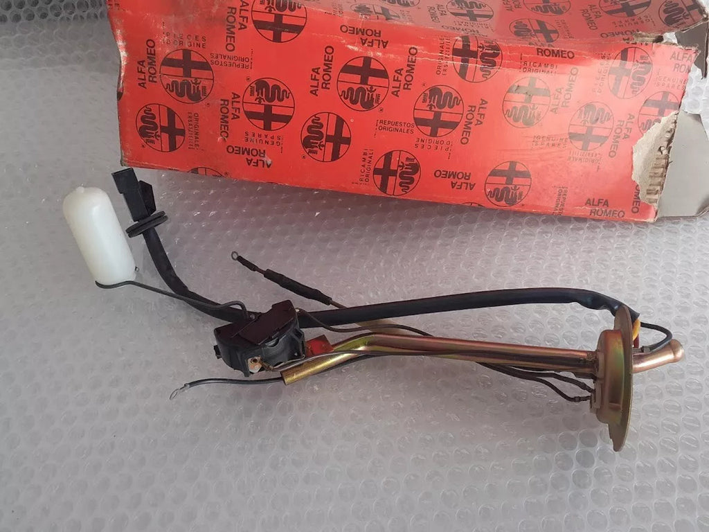 Fuel Sending Unit fits Alfa Romeo 60720362 113303205001 679591 View Front
