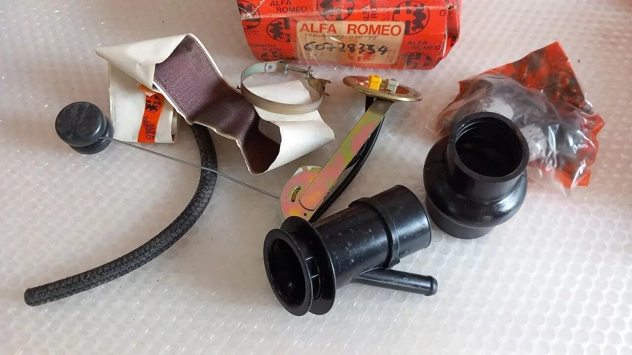 Fuel Sending Unit Kit fits Alfa Romeo 116 116443201099 60728334 Genuine View Front