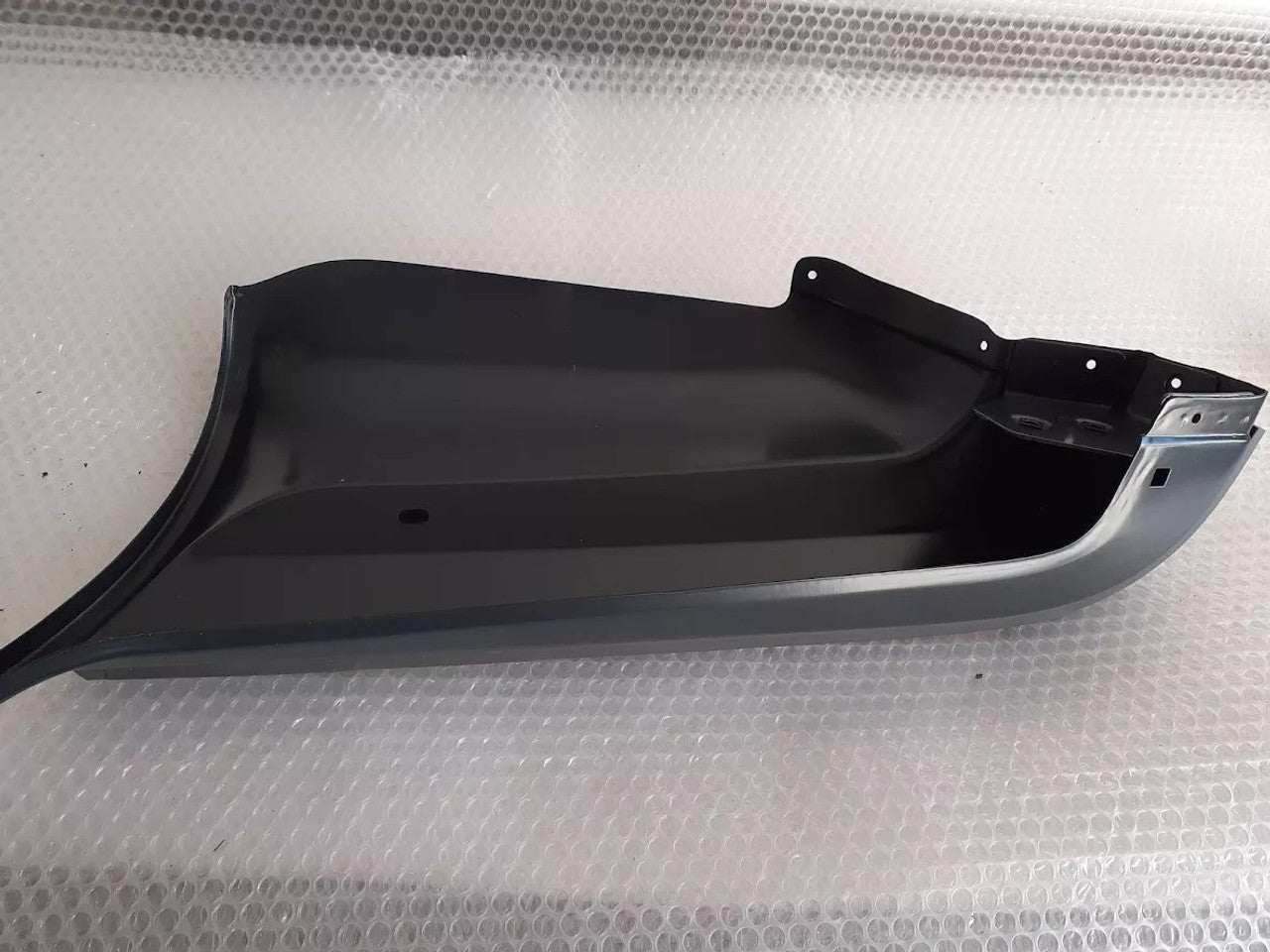 Bumper Rear Left Metallic fits Alfa Romeo Giulietta 60729724 116505900904 View Lower