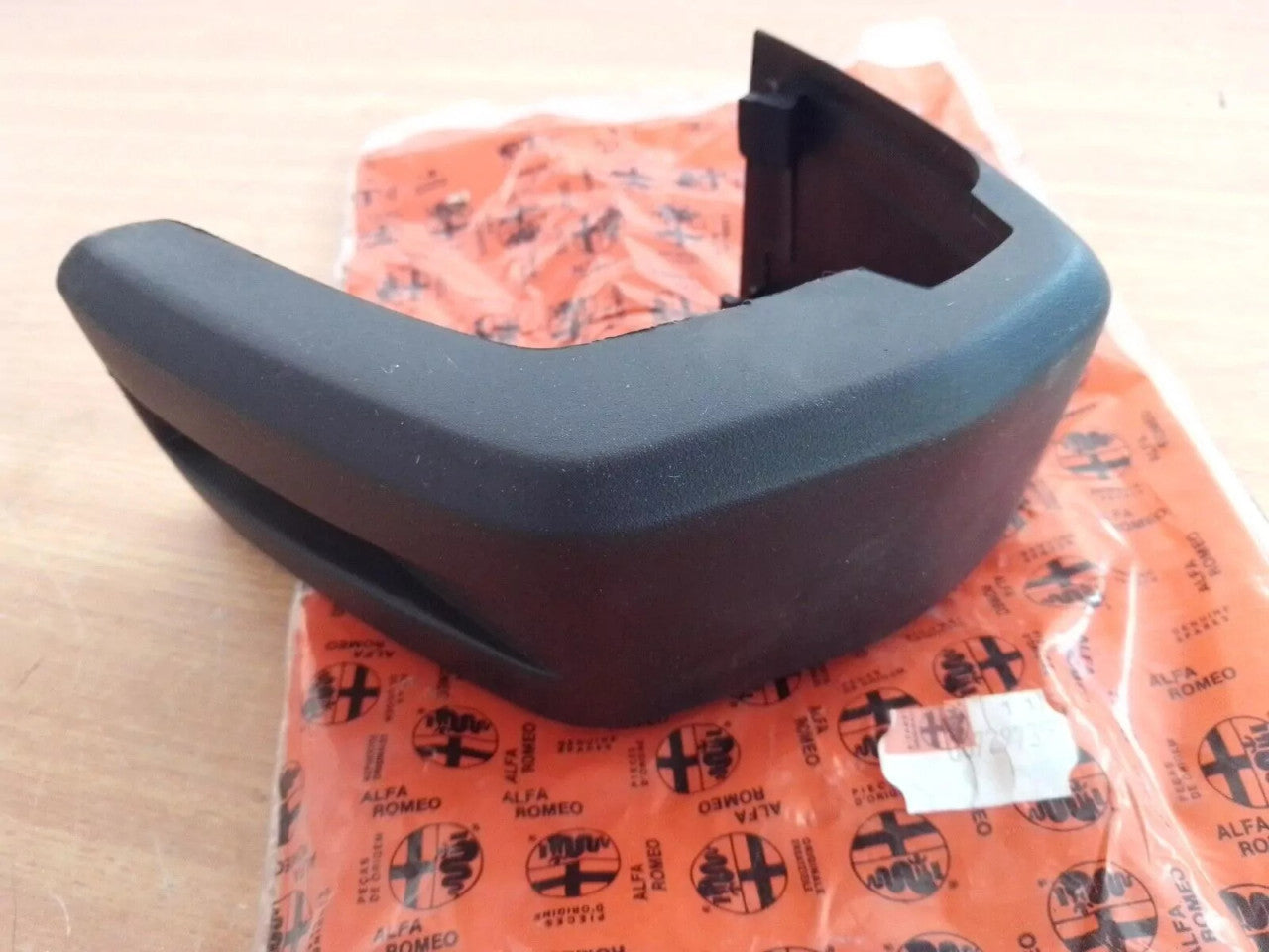 Rear Bumper Protection Right fits Alfa Romeo Giulietta 60729735 Genuine View Front