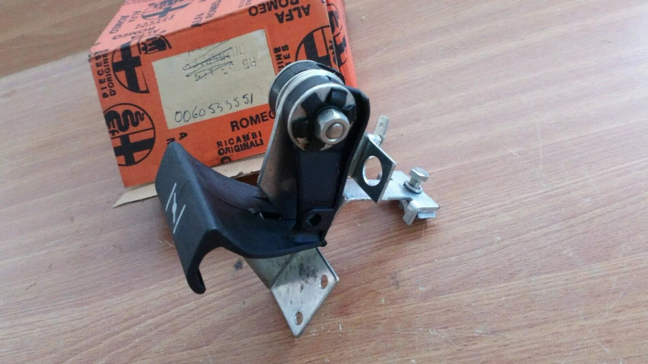 Interior Handle fits Alfa Romeo 60733551 Genuine View Rear