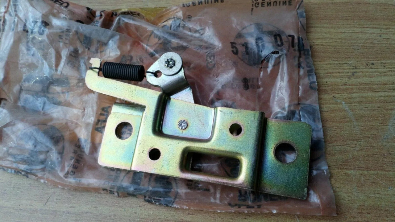 Tailgate Trunk Lid Lock fits Alfa Romeo Alfasud 60744075 Genuine View Left
