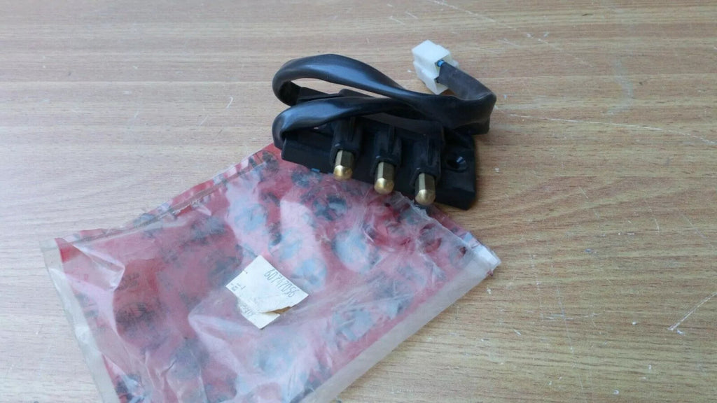 Switches Contact fits Alfa Romeo 60747056 Genuine View Front