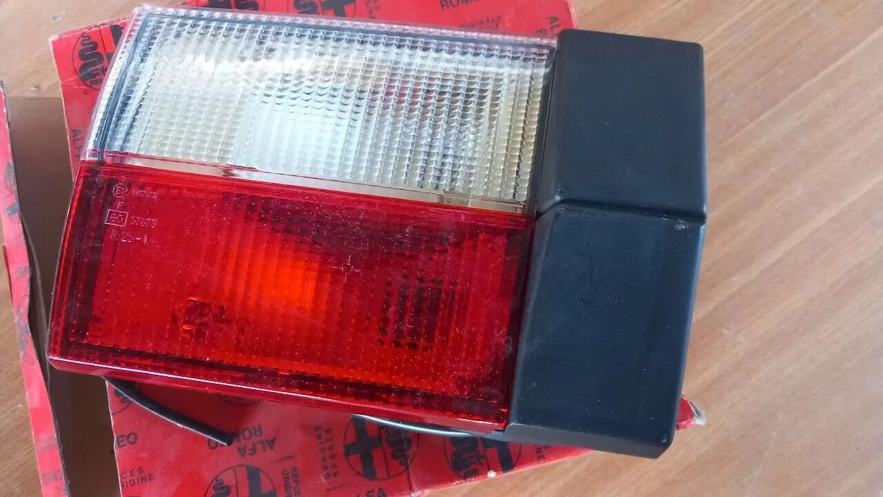 Tail Light Left fits Alfa Romeo Alfasud 60747063 Genuine View Front