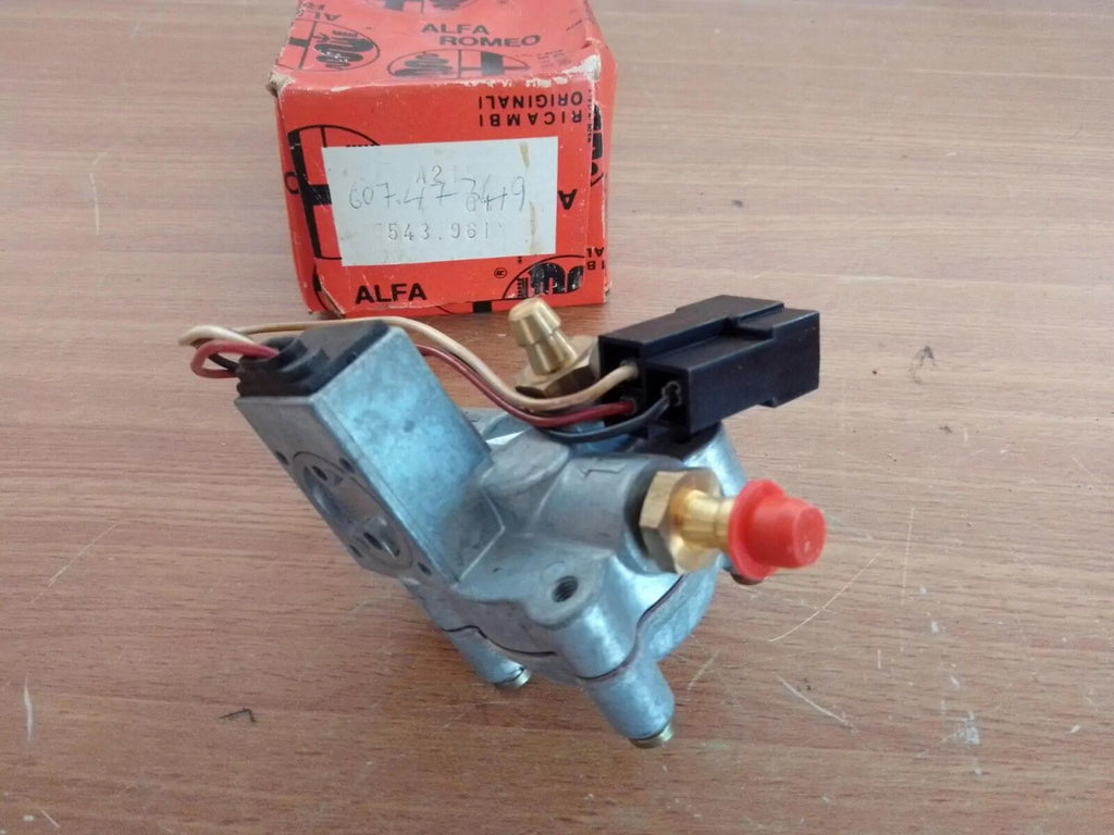 Fuel Shut Off Valve fits Alfa Romeo 33 543961 60747349 4011757 Genuine View Rear