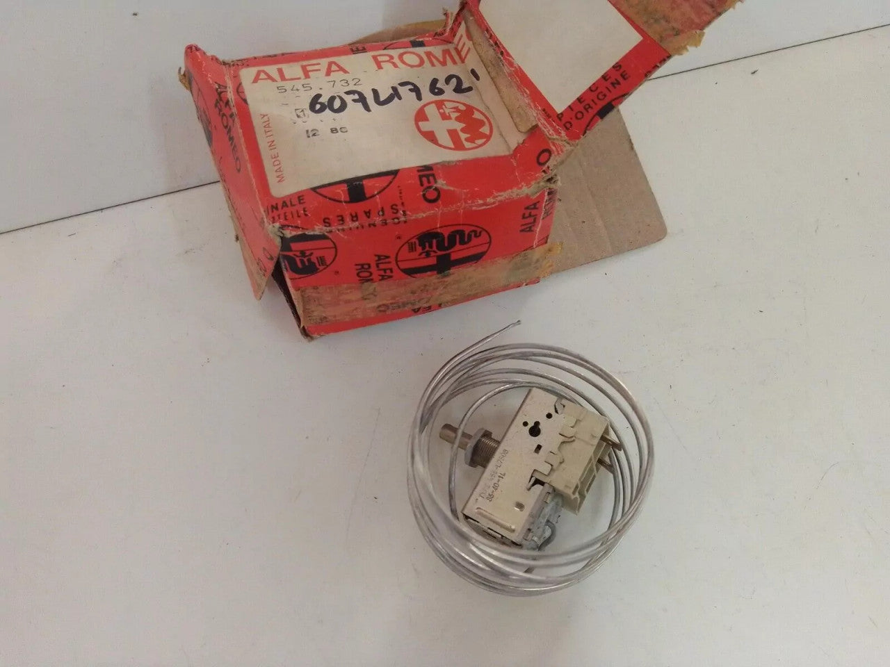 Air Condition Switch Thermostat fits Alfa Romeo 33 60747621 545732 Genuine View Front