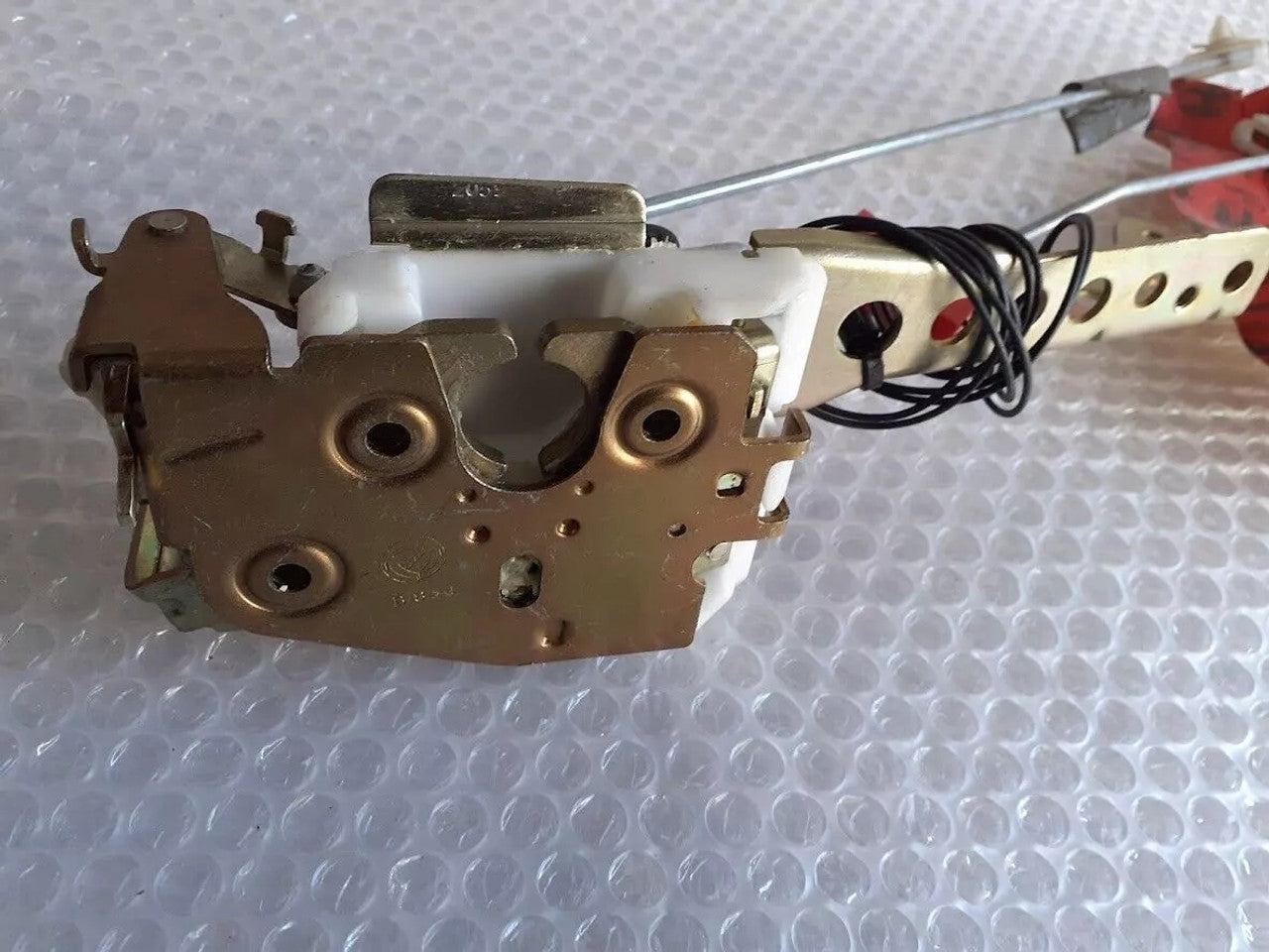 Rear Door Lock Left fits Alfa Romeo 164 60780069 Genuine View Upper