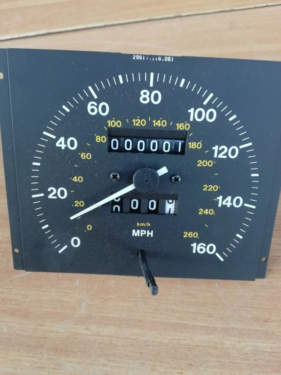 Speedometer MPH fits Alfa Romeo Classic 60790014 Genuine View Left