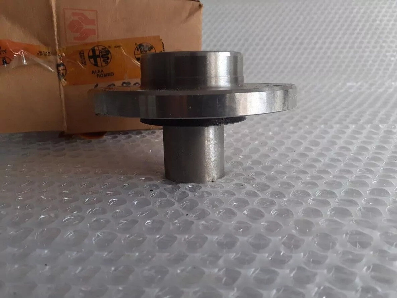 Wheel Hub Front fits Fiat Lancia Alfa Romeo Abarth 51824630 Genuine 60800548 View Right