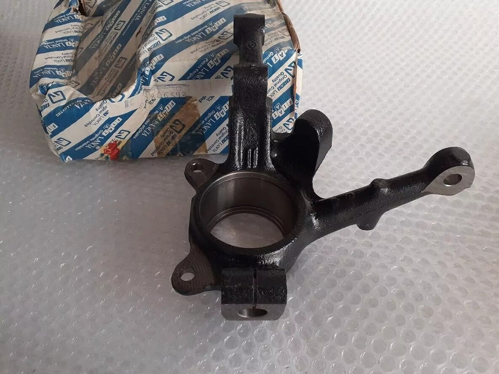 Steering Knuckle Left fits Alfa Romeo 145 146 155 60806392 Genuine View Left