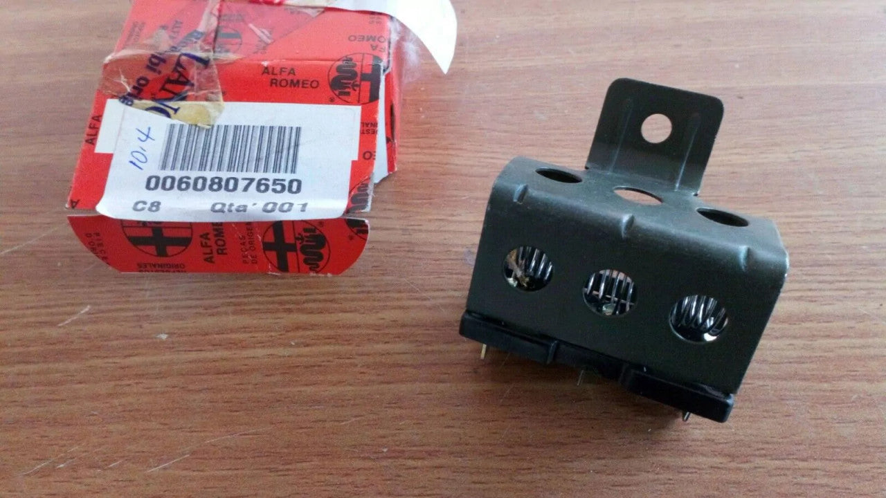 Lights Resistor fits Alfa Romeo 145 155 33 Fiat 126 Lancia Y 60807650 Genuine View Front