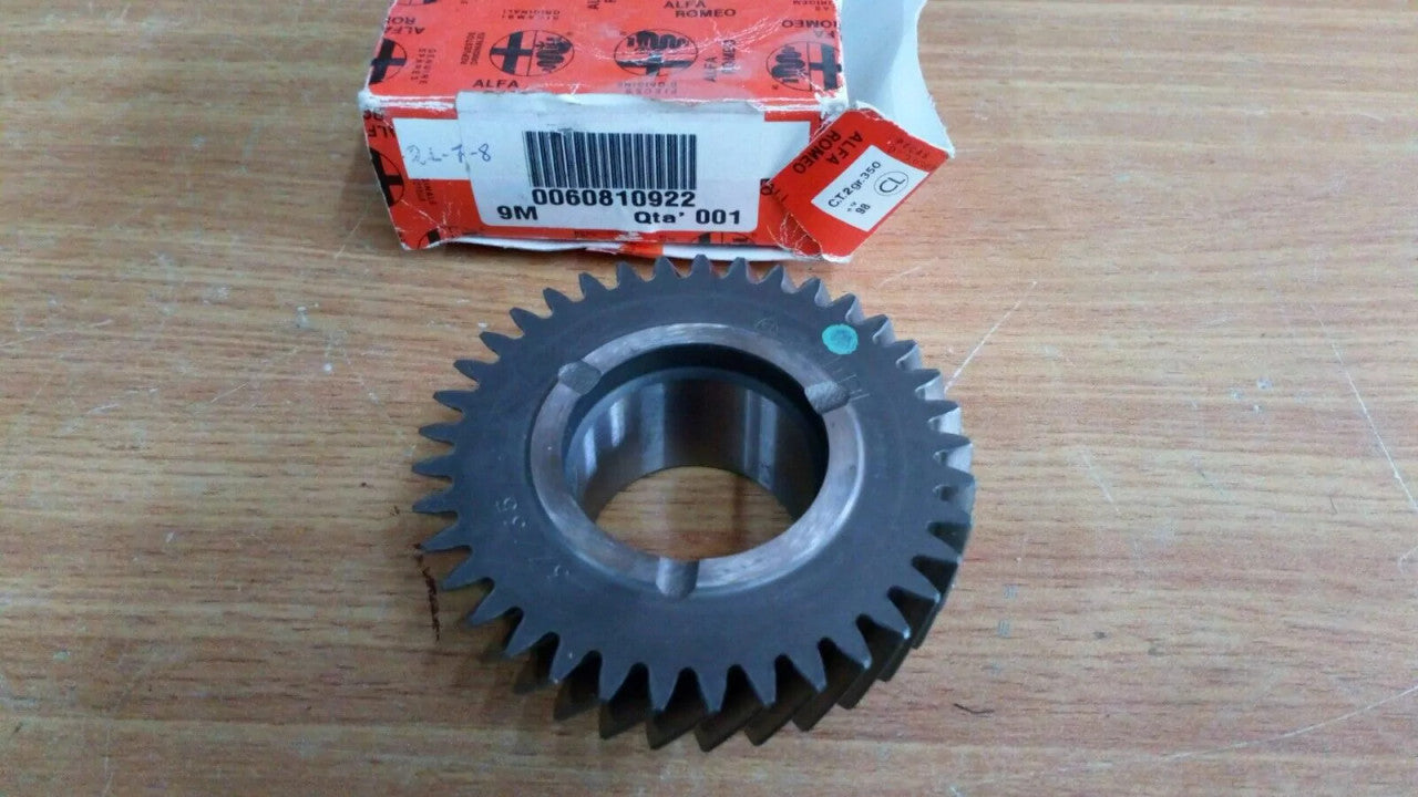 Transmission Gear fits Alfa Romeo 145 146 155 GTV Spider 60810922 Genuine View Rear