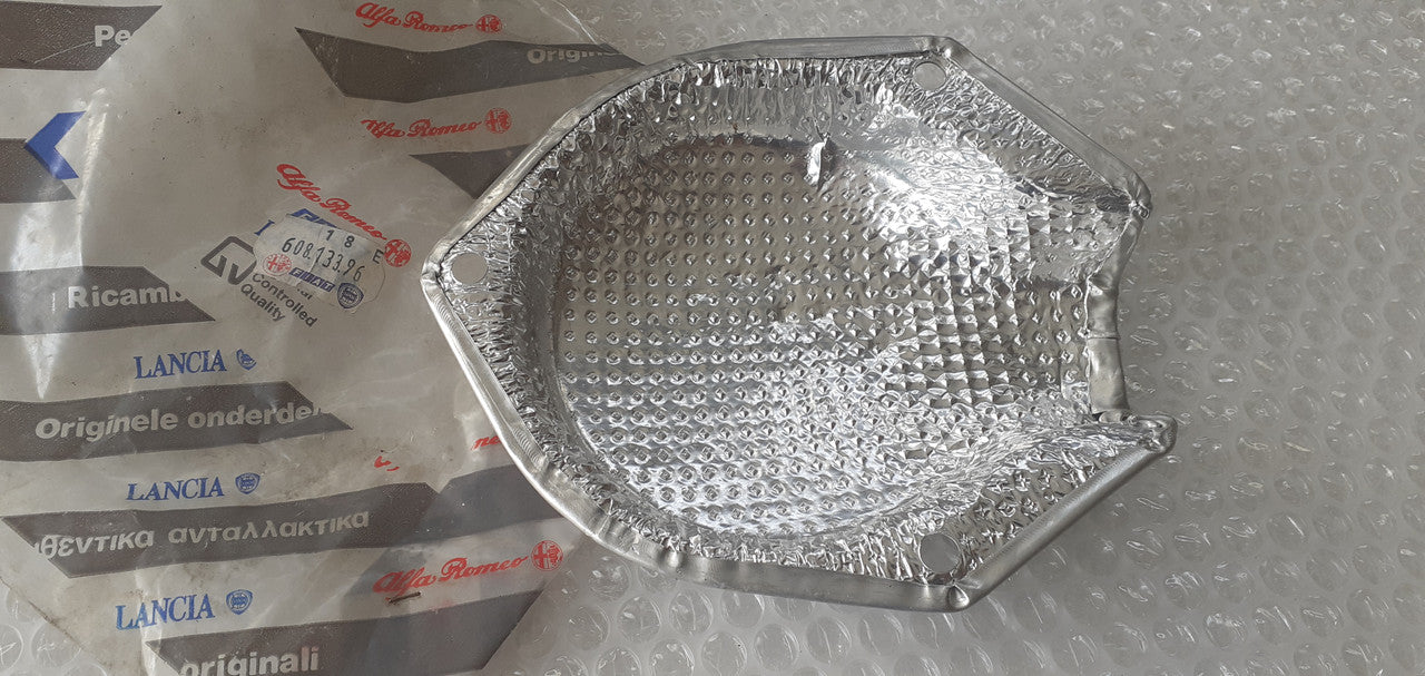 Fan Cover fits Fiat Coupe Lancia Delta Thema Alfa Romeo 145 146 147 155 60813396 Genuine View Rear