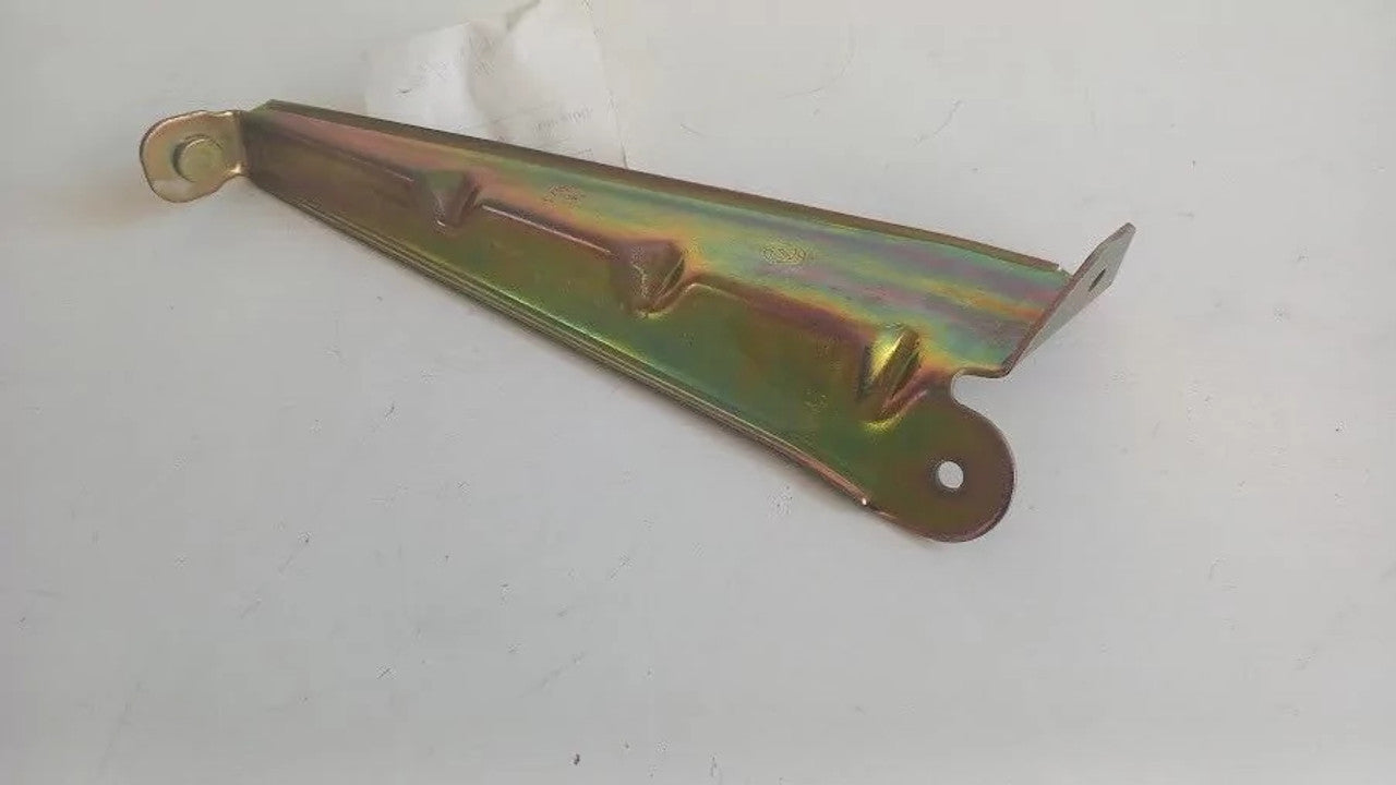Fender Bracket Front Right fits Alfa Romeo 166 Lancia Kappa 7783576 Genuine 60813988 View Rear