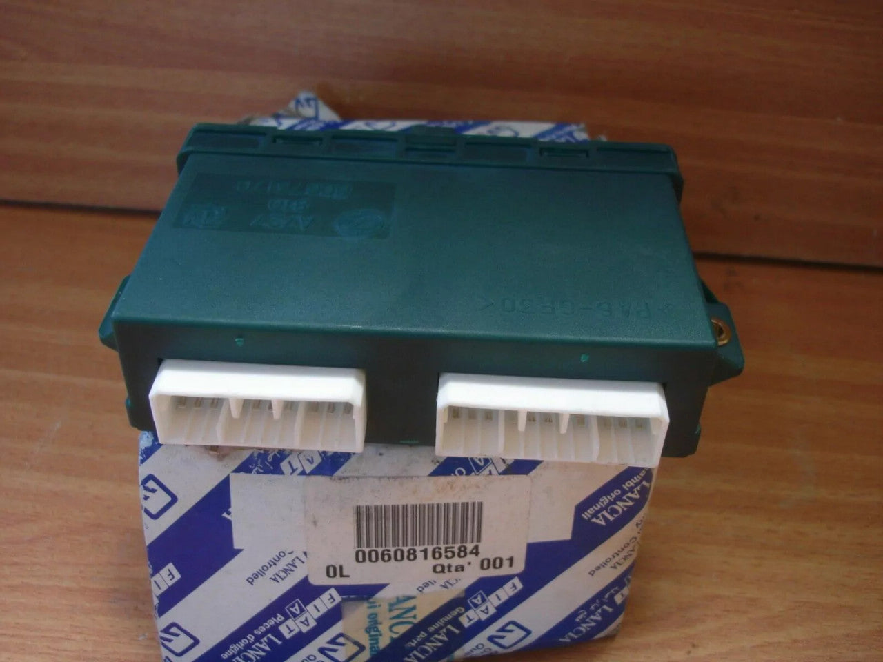 Electronic Control Unit ECU fits Fiat Marea 60816584 Genuine View Front