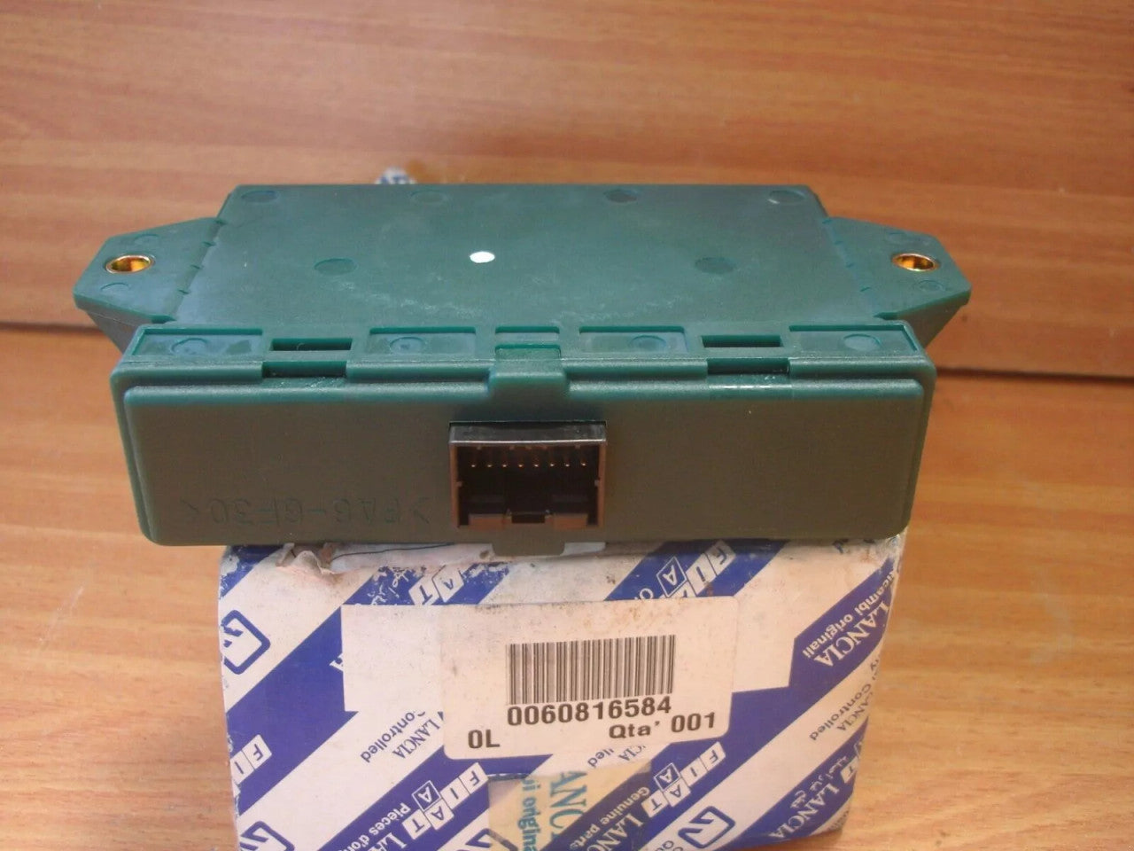 Electronic Control Unit ECU fits Fiat Marea 60816584 Genuine View Left