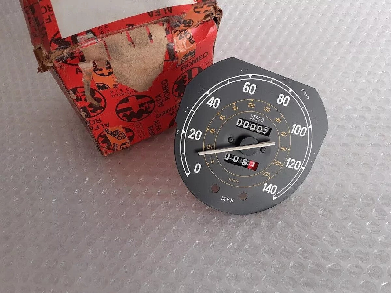 Speedometer Gauge fits Alfa Romeo Alfetta 61-2978 Genuine View Front