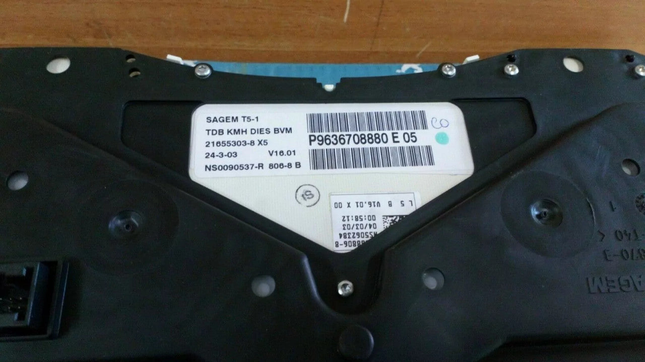 Instrument Cluster fits Peugeot 307 6104R2 Genuine View Rear