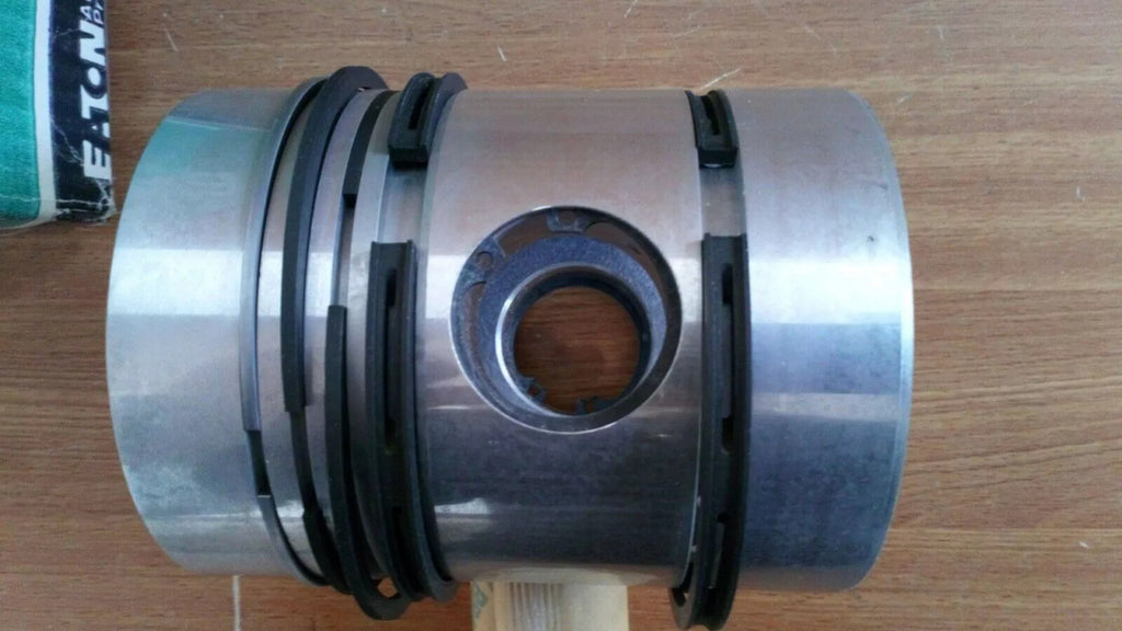 2x Pistons Kit fits Perkins 6.354.2 98.476mm 98.48mm Bore STD 5800cc 618.115.01 View Right