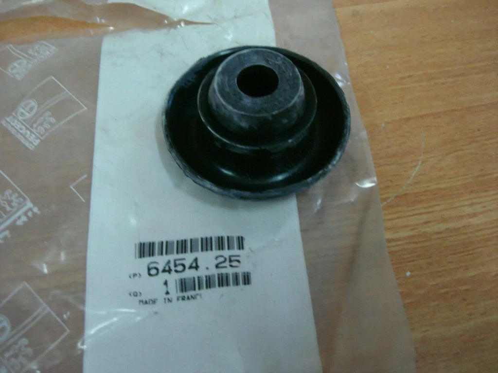 Evaporator Pipe Grommet fits Peugeot Citroen 645425 Genuine View Rear