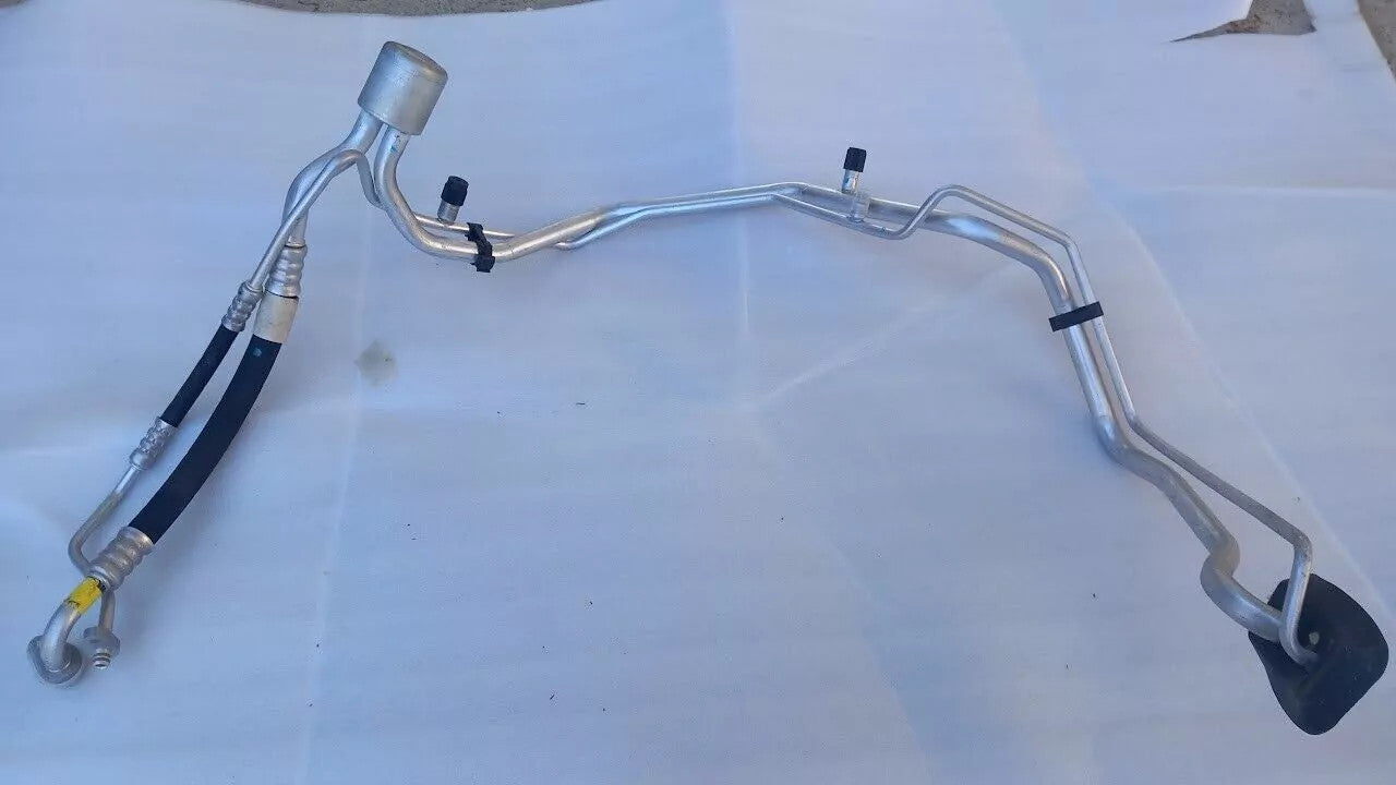 Air Condition Pipe fits Peugeot 307 Citroen C4 6460LT 6460QL Genuine View Front