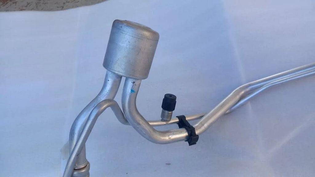Air Condition Pipe fits Peugeot 307 Citroen C4 6460LT 6460QL Genuine View Right