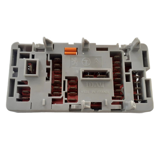 Fuse Box fits Citroen AX ZX 6500A5 Genuine
