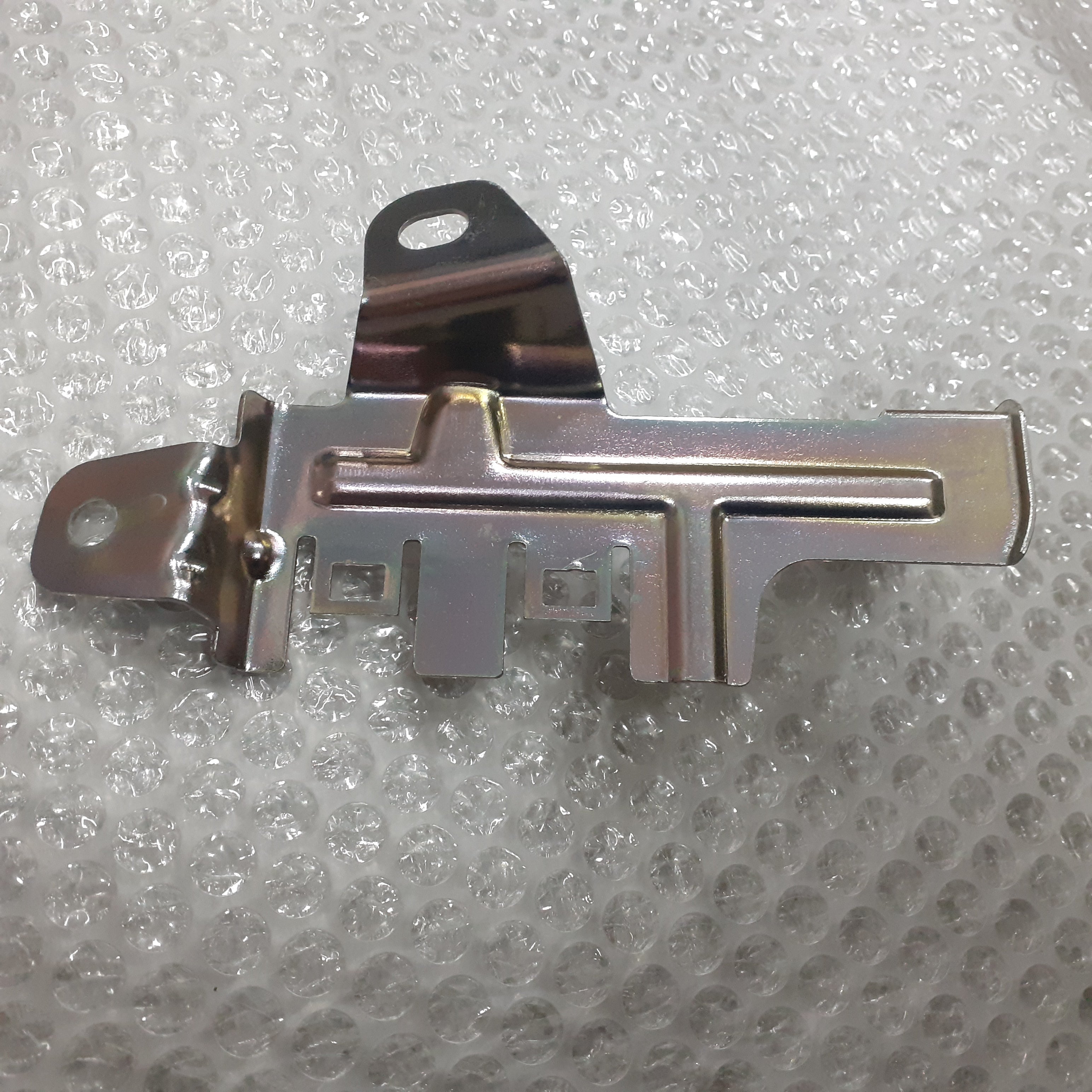 Chassis Wiring Harness Fastening Bracket fits Iveco Daily 69500722 Genuine View Rear