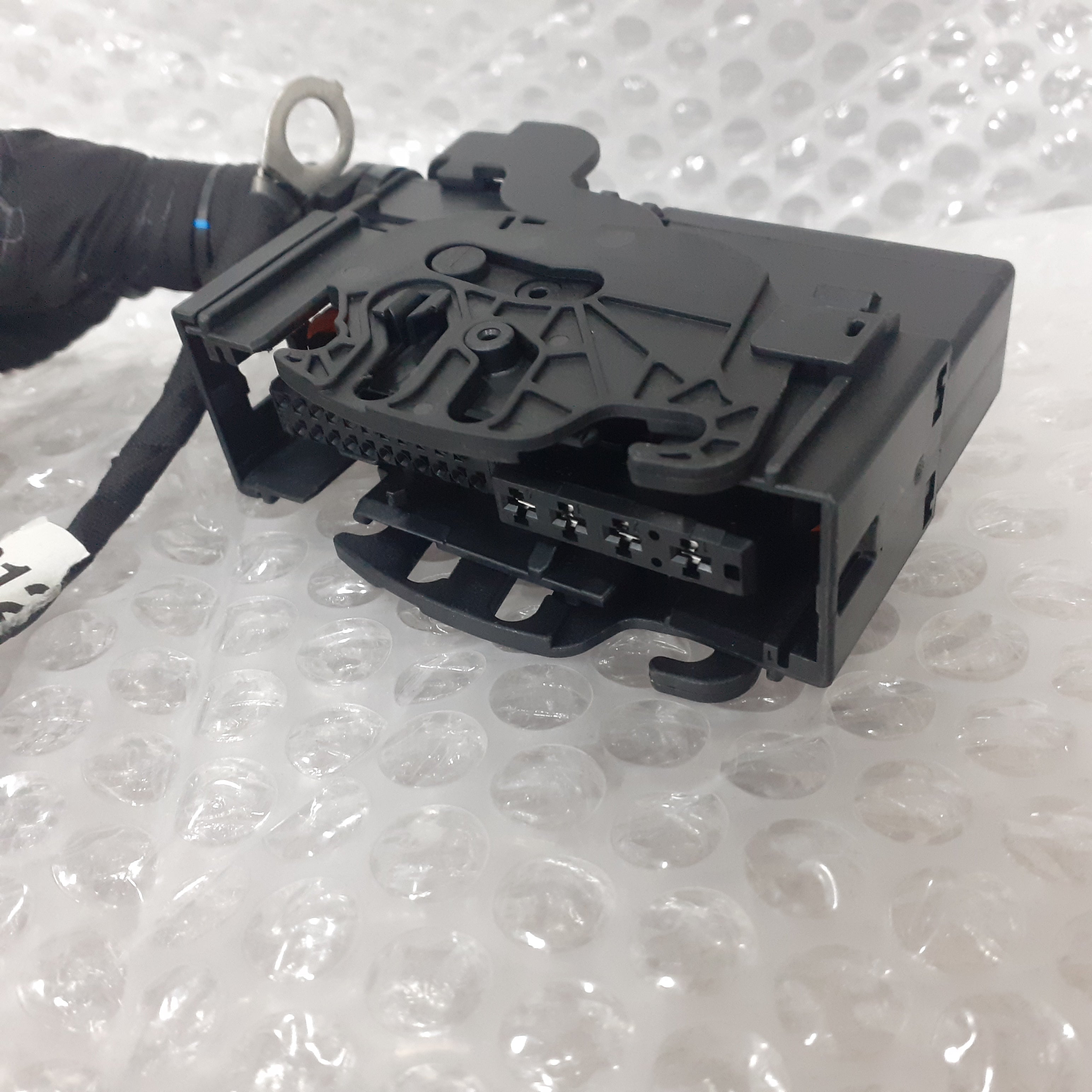 ABS Pump Electrical Wiring Loom Harness fits Iveco Daily 69501663 Genuine View Right
