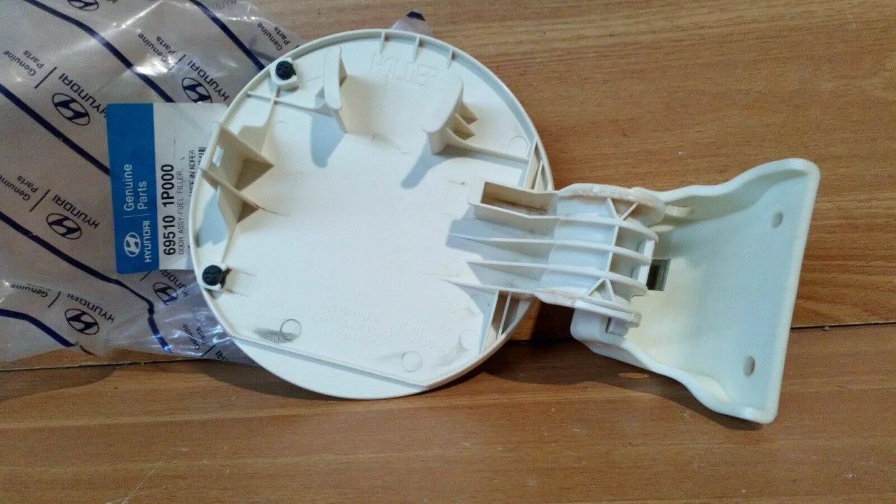 Fuel Door fits Hyundai ix20 Kia Venga 695101P000 Genuine View Rear