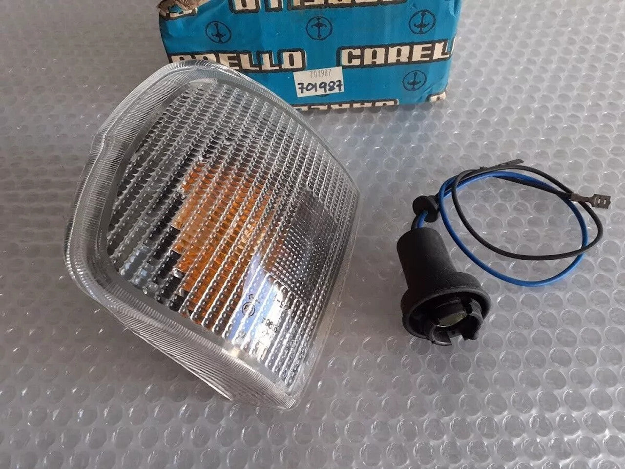 Turn Signal Front Left fits Alfa Romeo Alfasud 701987 Carello 701987Carello View Front