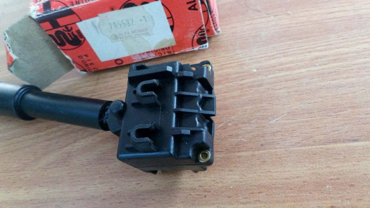 Wiper Switch Steering Column fits Alfa Romeo 33 Alfasud 705582 Genuine View Rear
