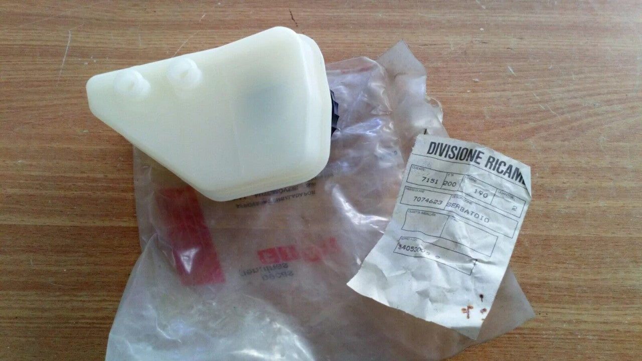 Brake Master Cylinder Tank fits Fiat Mille Elba Uno Duna 7074623 Genuine View Rear