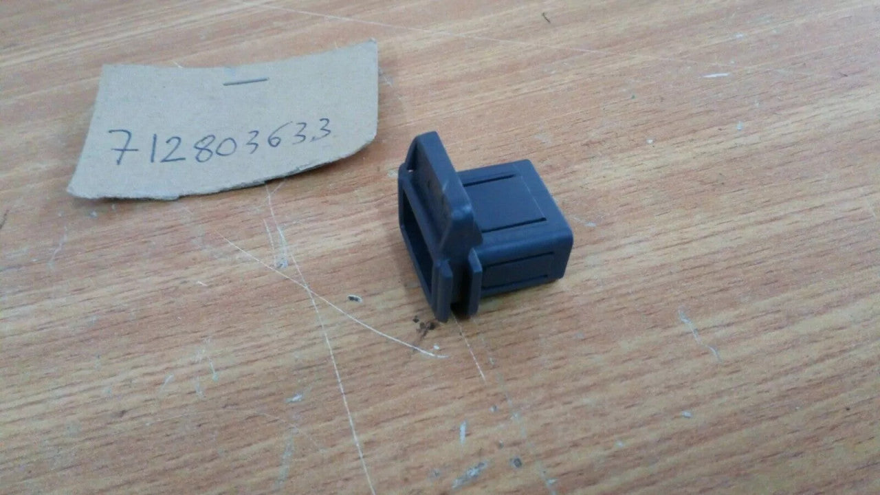Door Lock Knob Bezel fits Fiat Bravo Brava 712803633 Genuine View Rear