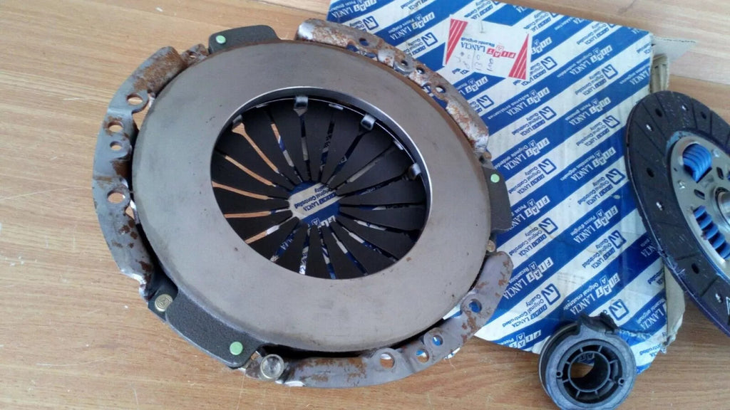 Clutch Kit fits Fiat Ulysse Scudo 71711641 Genuine View Lower