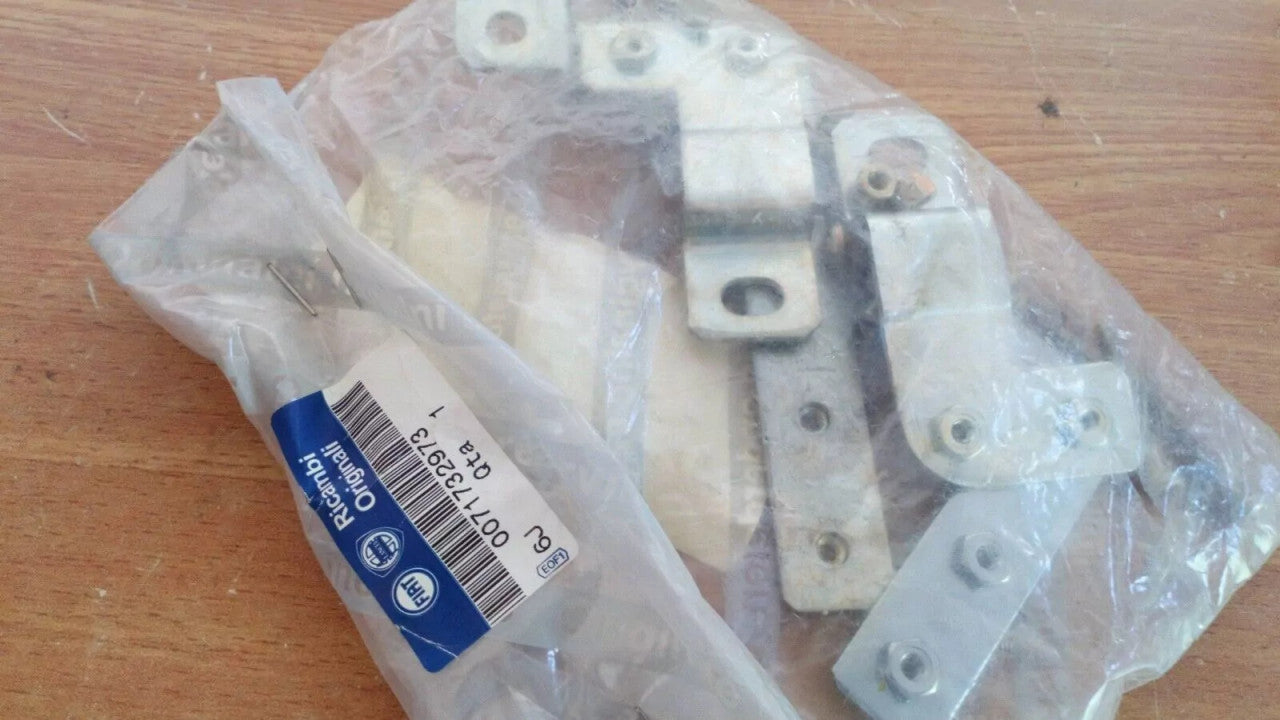 Radiator Fan Shroud Bracket Kit fits Fiat Punto 71732973 Genuine View Front