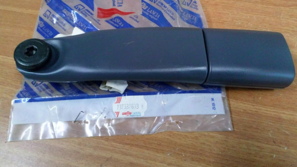 Seat Belt Buckle Front Left fits Fiat Brava 717337633 Genuine View Right