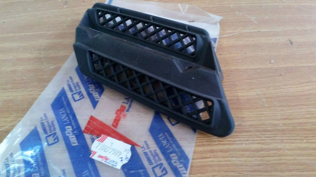 Front Bumper Grille Right fits Fiat Punto 735277579 Genuine View Front