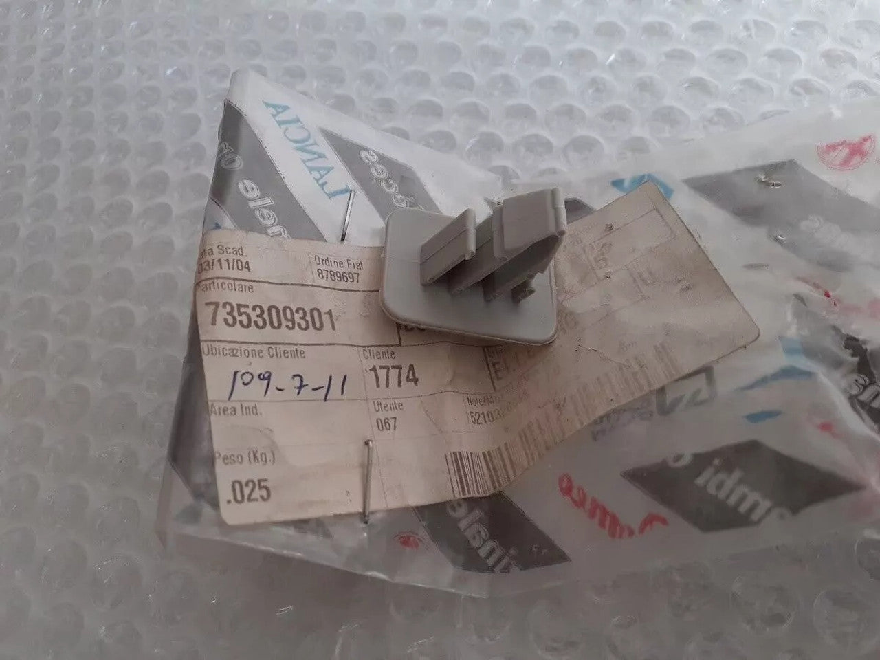 Headliner Clip fits Fiat Punto 735309301 Genuine View Rear