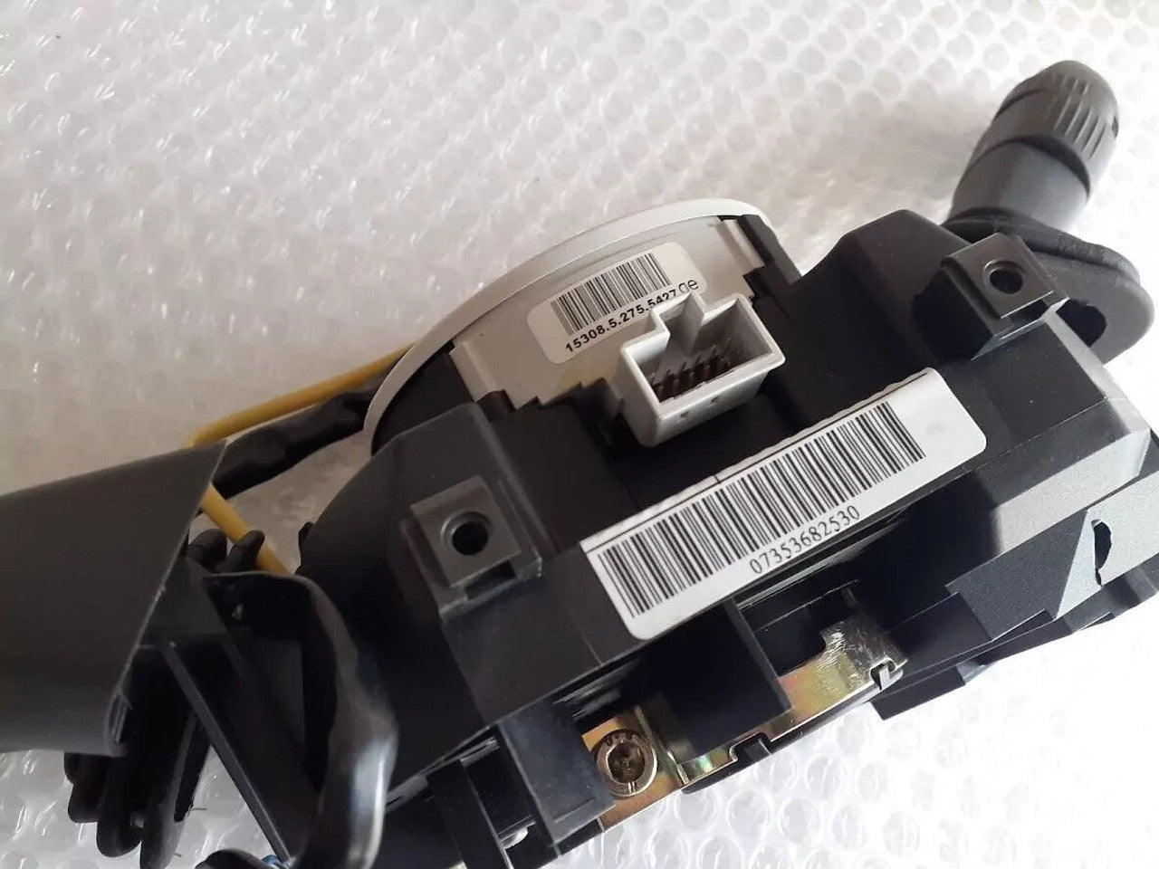 Steering Column Switch fits Fiat Stilo 735368253 Genuine View Close Up Rear