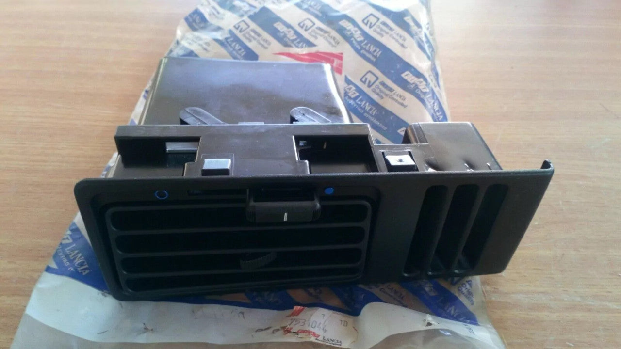 Air Vent RHD fits Lancia Y10 7531044 Genuine View Rear