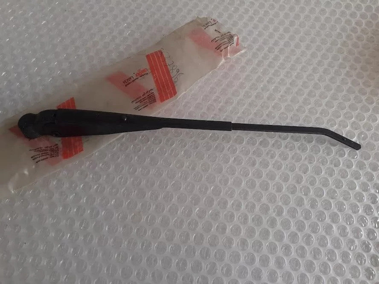 Windshield Wiper Arm RHD fits Fiat 126 BIS 7537896 Genuine View Rear